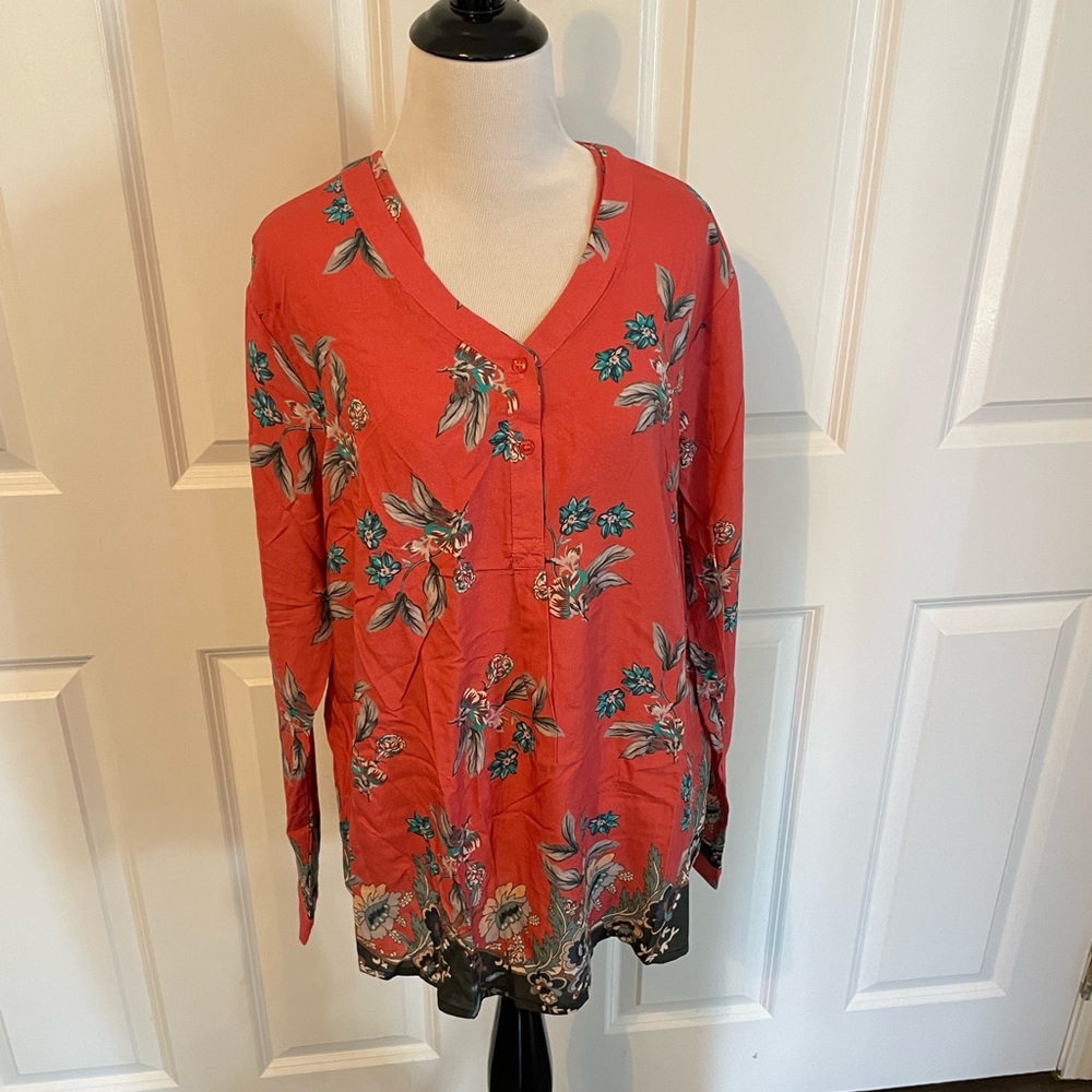 NWT Tolani geneva blouse
